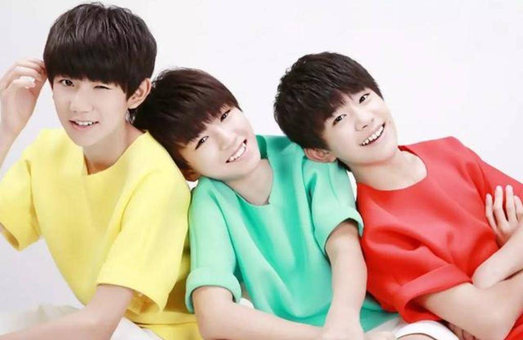 tfboys最新壁纸,TFBoys最新壁纸，青春活力的象征